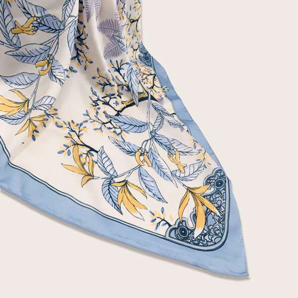 

Plant Pattern Bandana, Multicolor