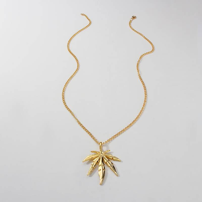 

Guys Leaf Charm Necklace, Gold