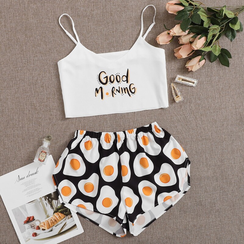 

Letter Graphic Cami Top With Shorts Pajama Set, Black and white
