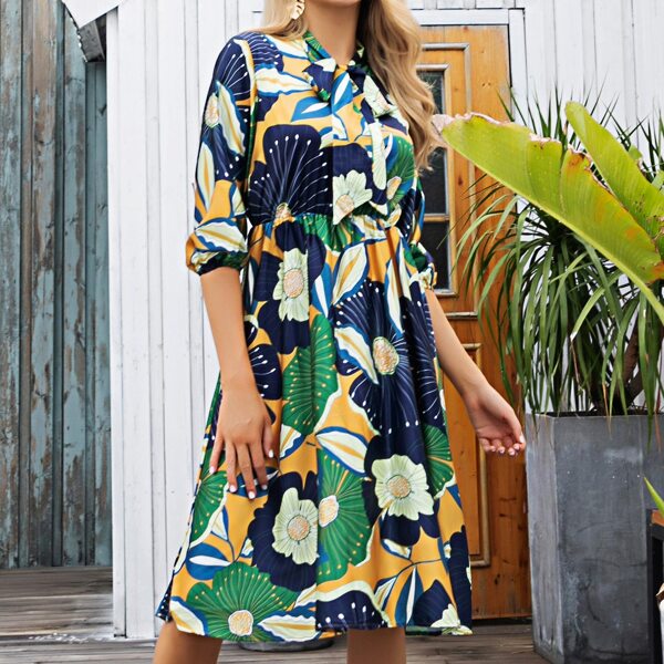 

Large Floral Tie Neck Dress, Multicolor