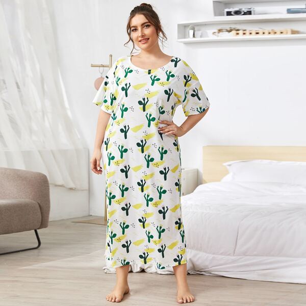 

Plus Plus Allover Cactus Drop Shoulder Night Dress, White