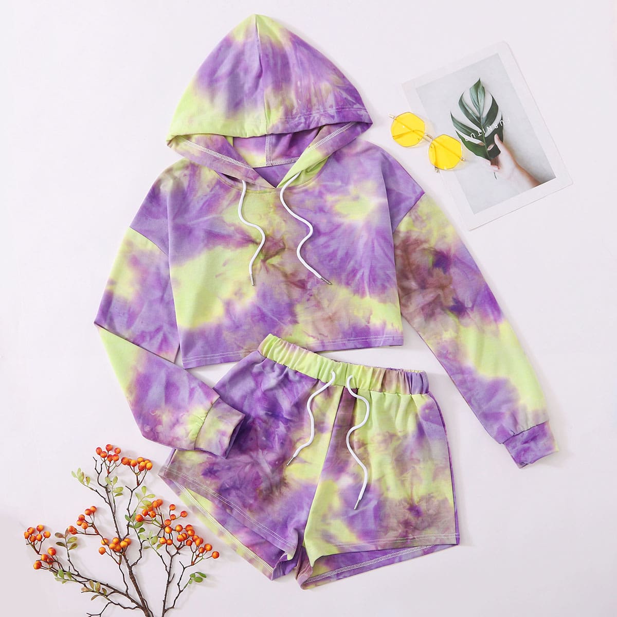 

Tie Dye Drawstring Hoodie & Track Shorts Set, Multicolor
