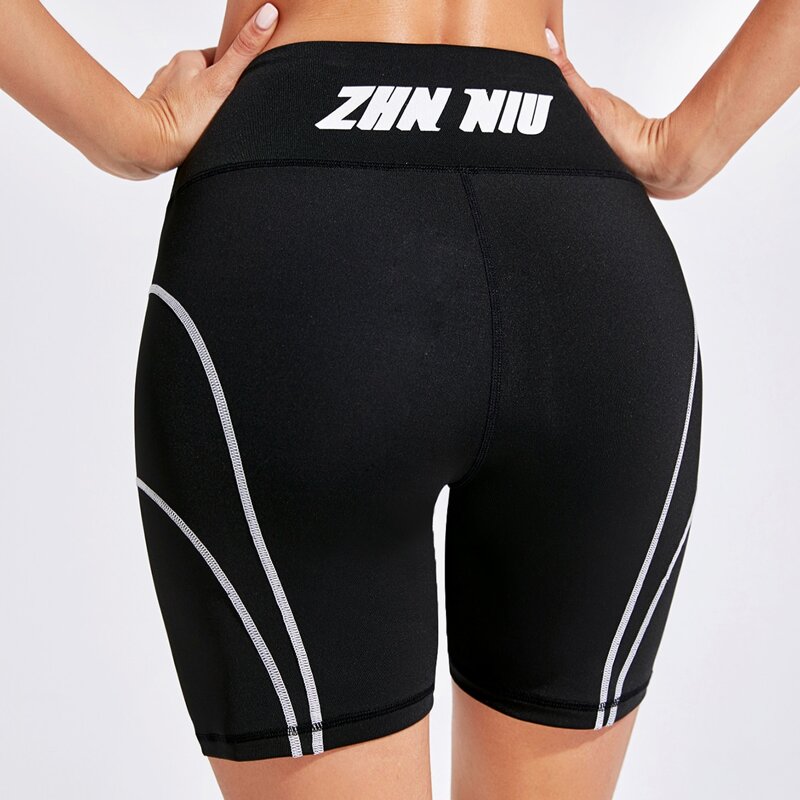 

Contrast Stitching Letter Graphic Biker Shorts, Black