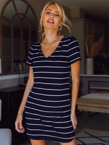 SHEIN Frenchy Đầm Sọc Màu xanh hải quân Giải trí - Màu xanh hải quân - Xem 2