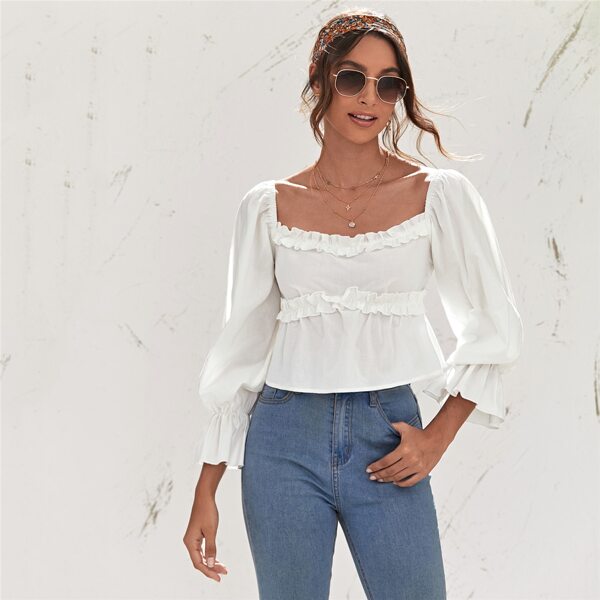 

Sweetheart Neck Frill Trim Shirred Back Peplum Top, White