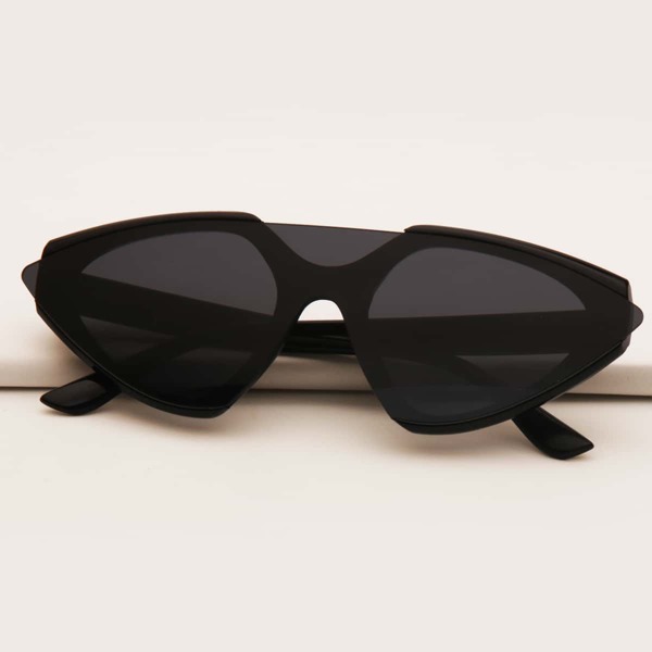 

Cat Eye Sunglasses, Black