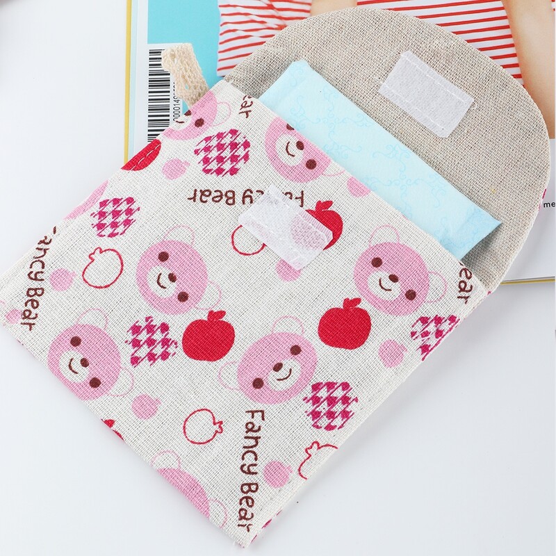 

Bear Print Sanitary Napkin Storage Bag, Multicolor