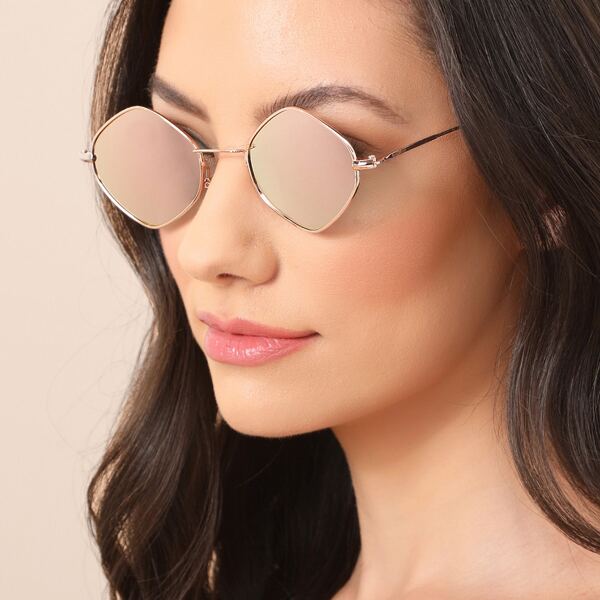 

Four Sided Thin Frame Metal Sunglasses, Pink