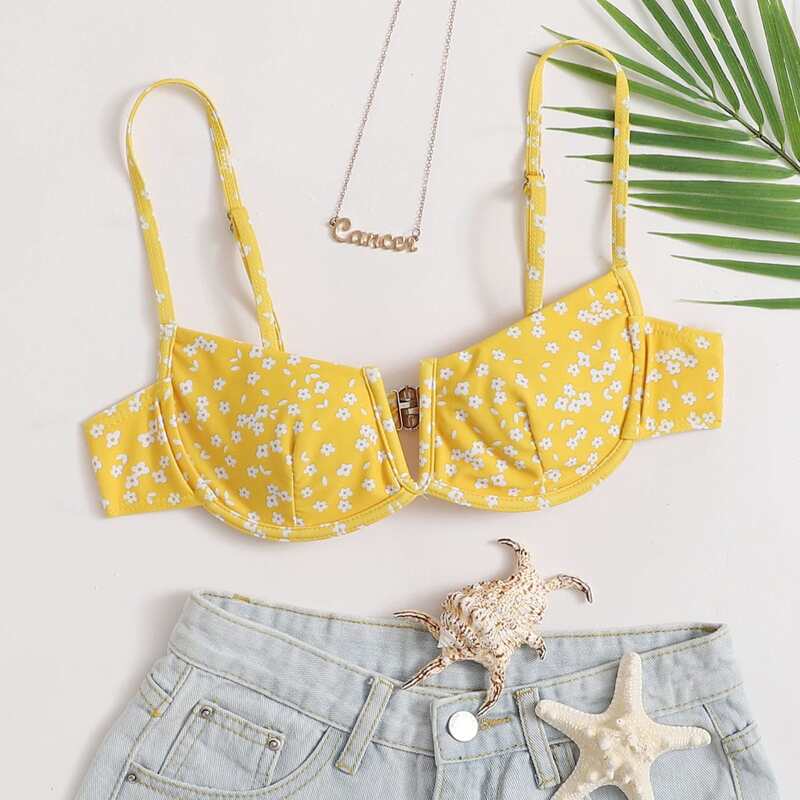 

Ditsy Floral Underwire Bikini Top, Yellow