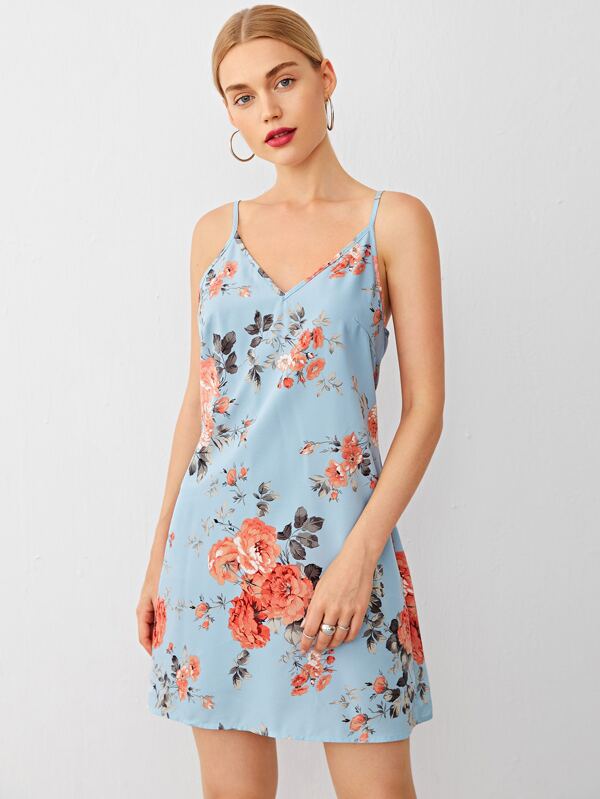 Q Dress Vestido De Tirantes Con Estampado Floral Sin Mangas Q Dress Vestido De Tirantes Con Estampado Floral Sin Mangas