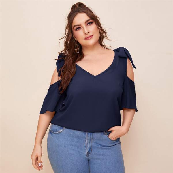 

Plus Cold Shoulder Knot Blouse, Navy blue