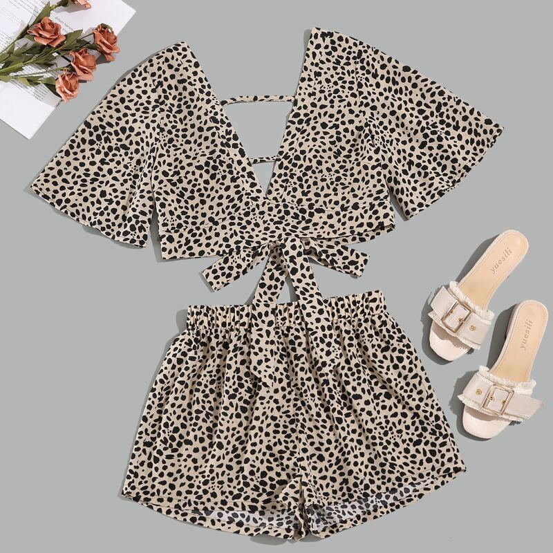 

Dalmatian Print Tie Back Top With Shorts, Multicolor