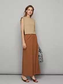 MOTF PREMIUM 四四方方無袖上衣 - 卡其色 - 查看 7