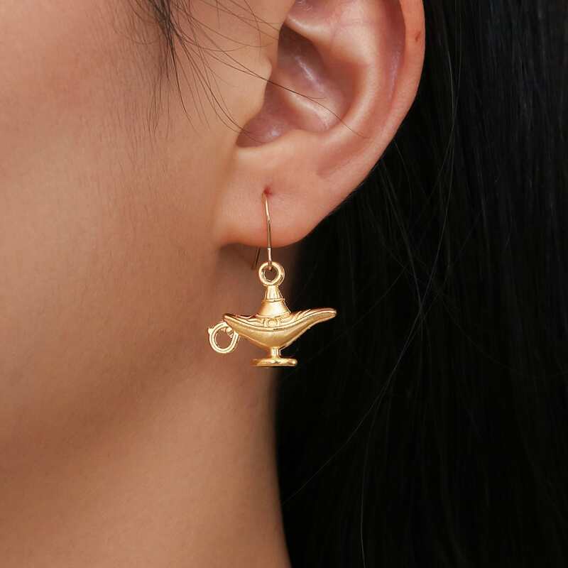 

Flagon Drop Earrings, Gold