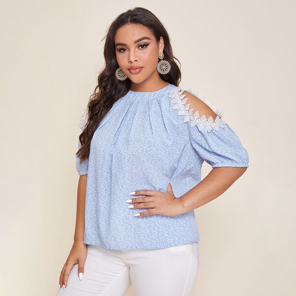 

Plus Allover Plants Lace Trim Cold Shoulder Top, Baby blue