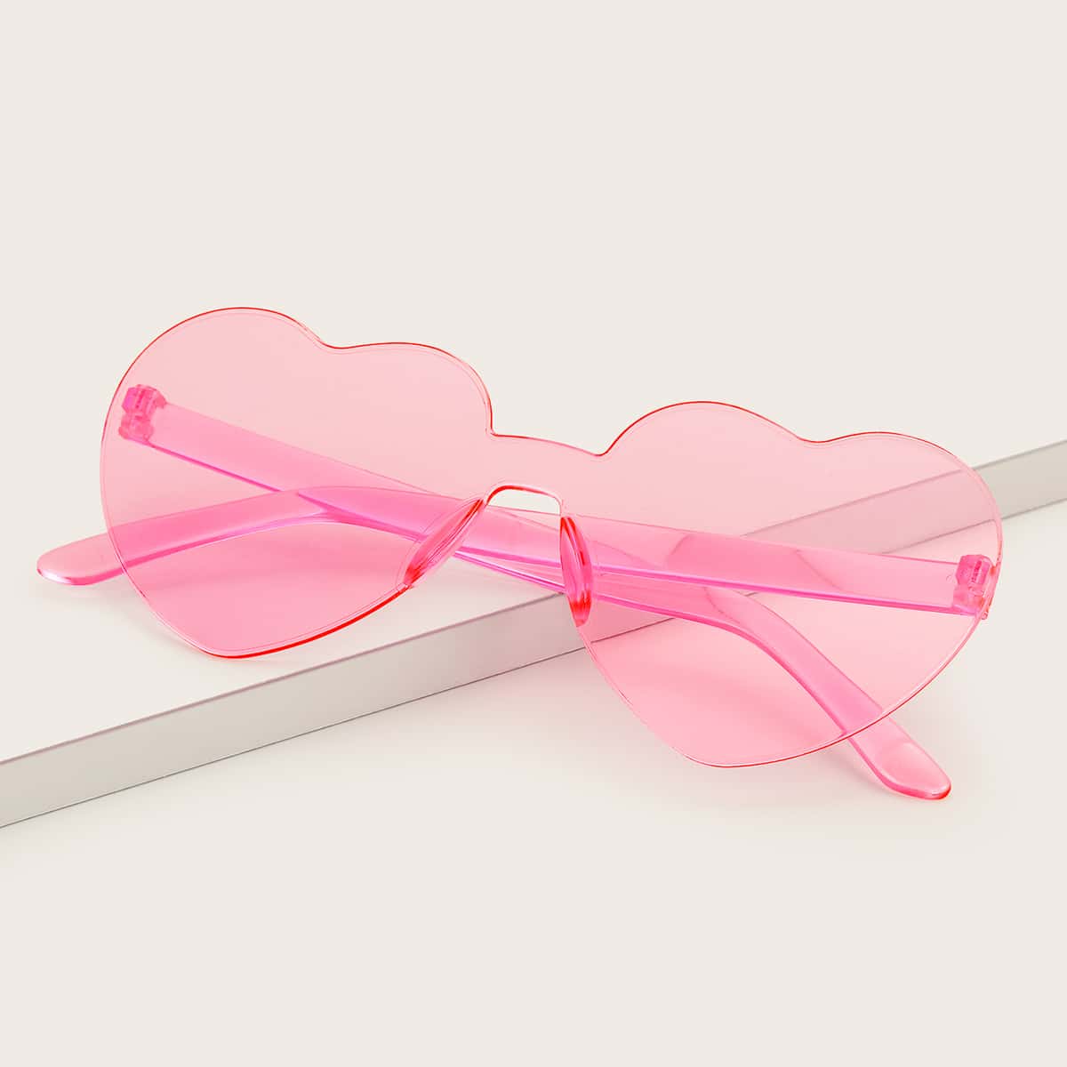 

Heart Frame Rimless Sunglasses