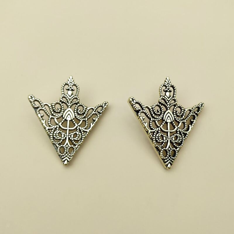 1pair Hollow Out Geometric Collar Tips, Bronze