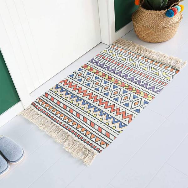 

Geometric Pattern Tassel Carpet, Multicolor