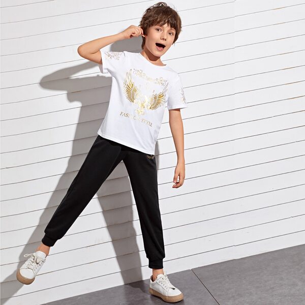 

Boys Slogan and Graphic Print Top & Sweatpants Set, Black and white