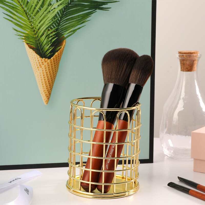 

Makeup Brush Organizer Barrel, Gold