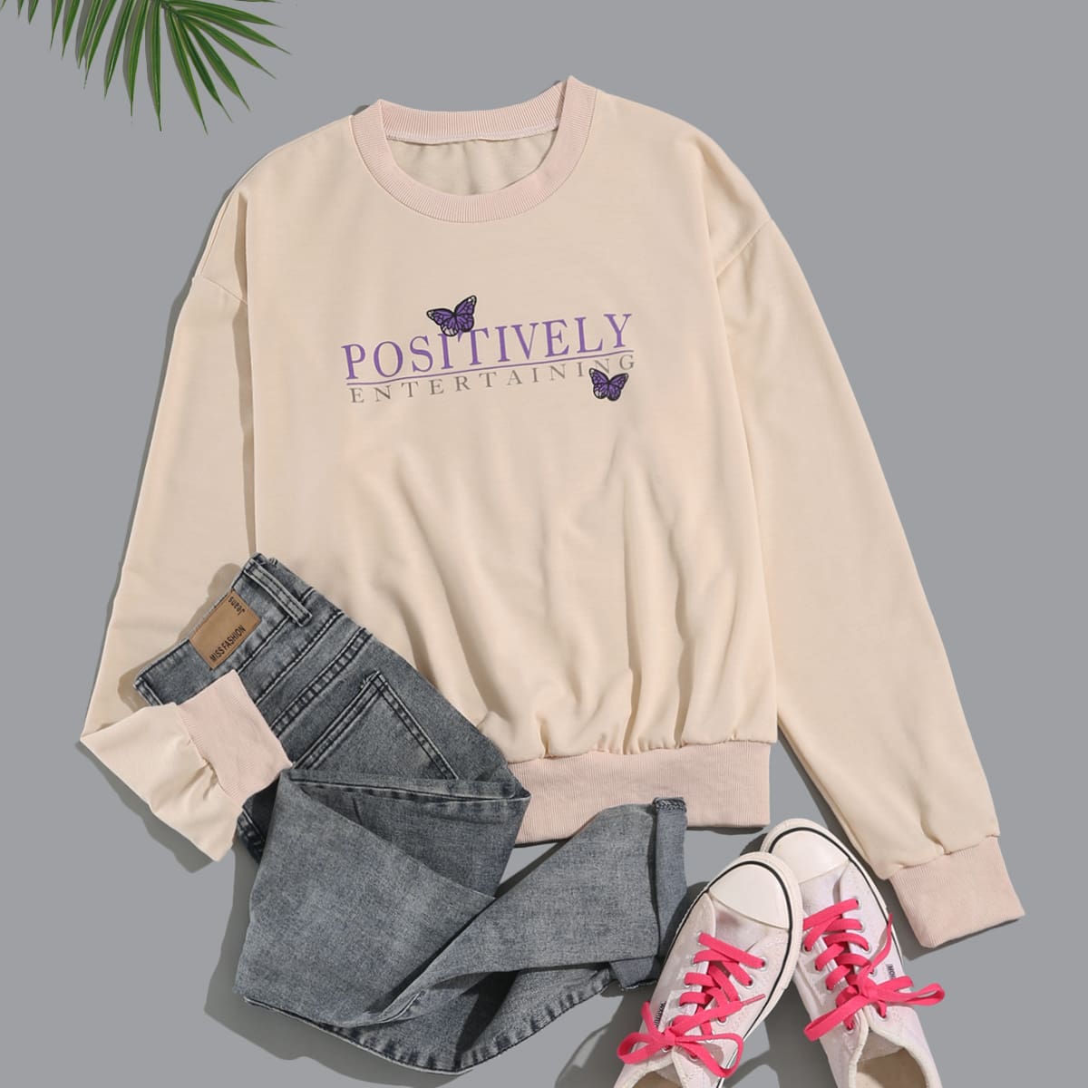 

Butterfly And Letter Graphic Sweatshirt, Beige