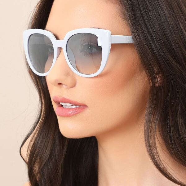 

Oversized Butterfly Frame Acrylic Sunglasses, Baby blue
