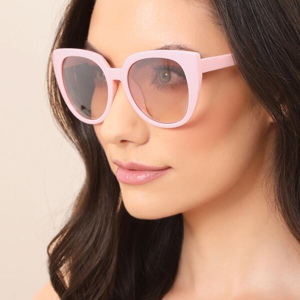 

Oversized Butterfly Frame Acrylic Sunglasses, Pink