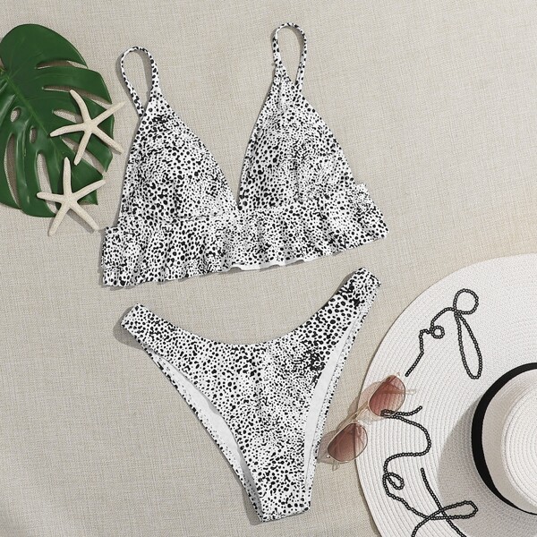 

Dalmatian Ruffle Hem Bikini Swimsuit, Black and white