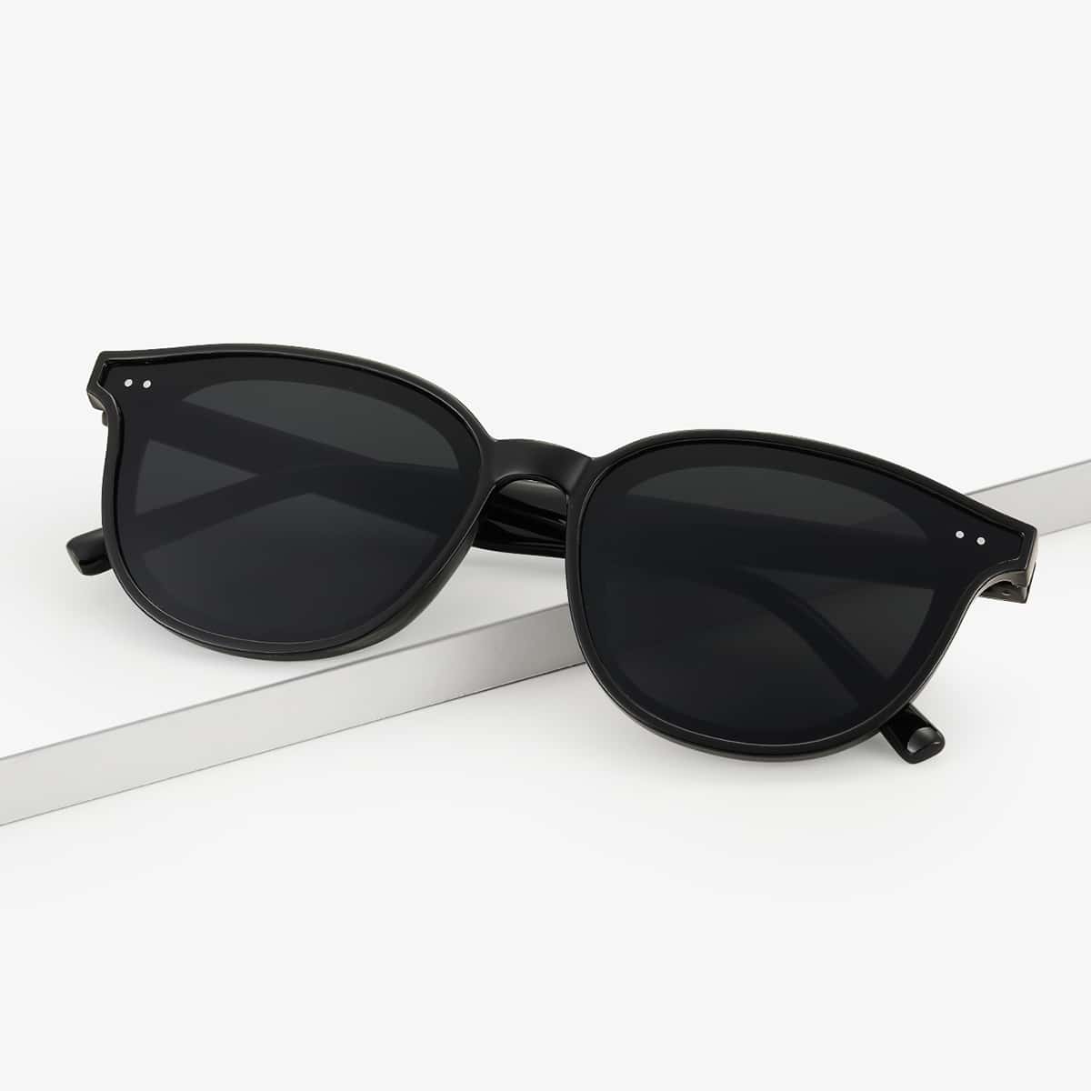 

Guys Round Frame Sunglasses, Black
