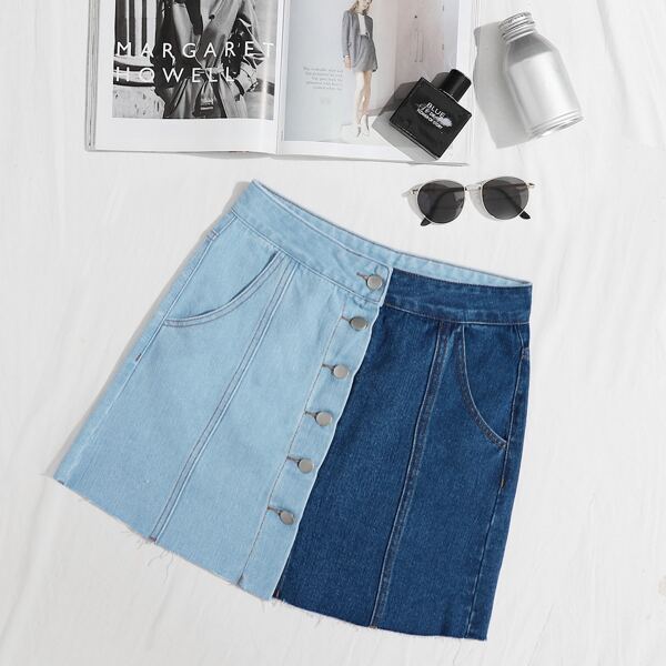

Two Tone Raw Hem Button Fly Denim Skirt, Multicolor