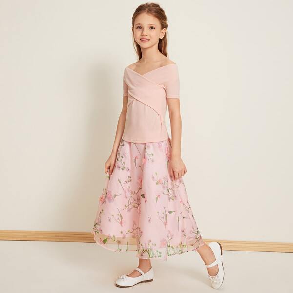 

Girls Crisscross Rib-knit Bardot Top & Applique Detail Floral Skirt Set, Baby pink