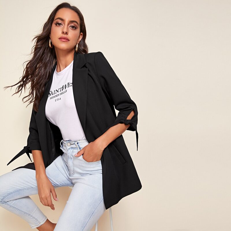 

Notched Collar Knot Cuff Blazer, Black