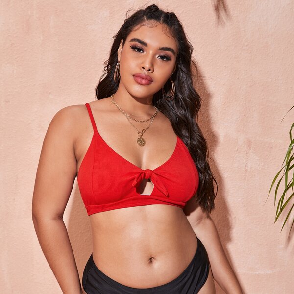 

Plus Cut-out Knot Front Bikini Top, Red