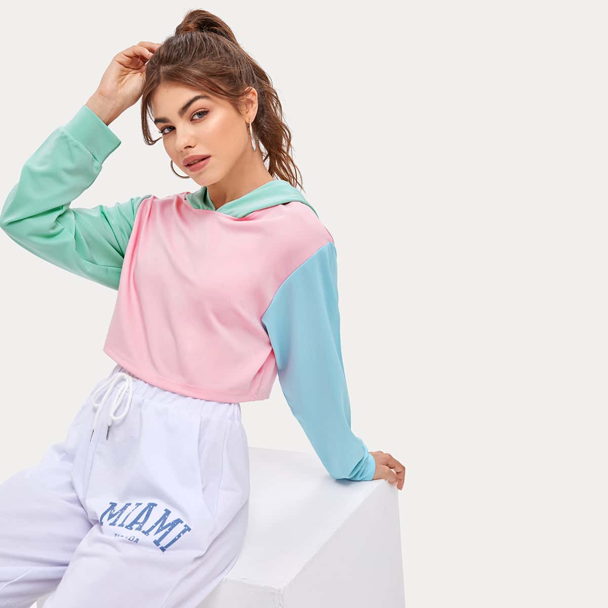 

Colorblock Crop Hoodie, Multicolor