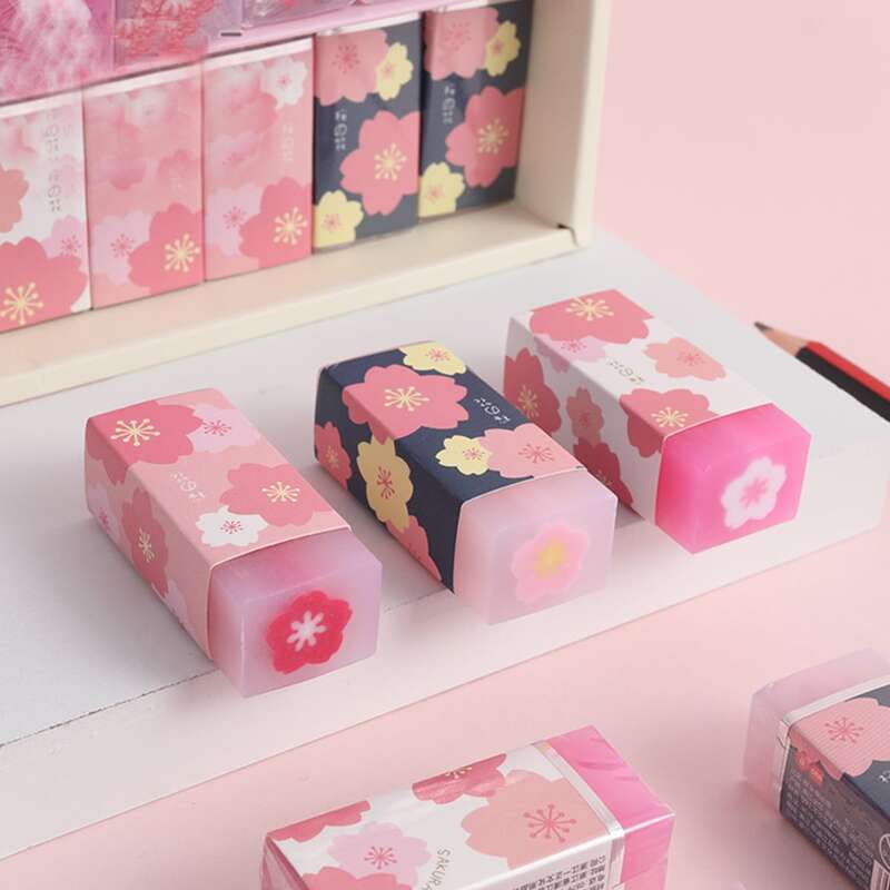 

1pc Flower Print Random Eraser, Multicolor