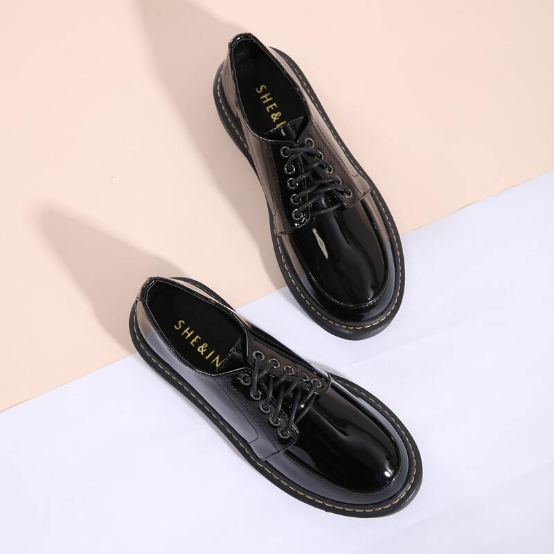 

Lace-up Front Oxford Shoes, Black