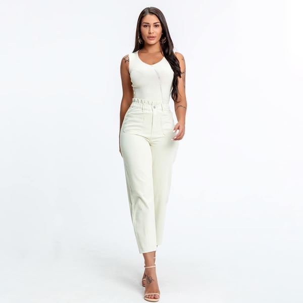

Curvy Paperbag Waist Pocket Patched Front Mom Jeans, Beige