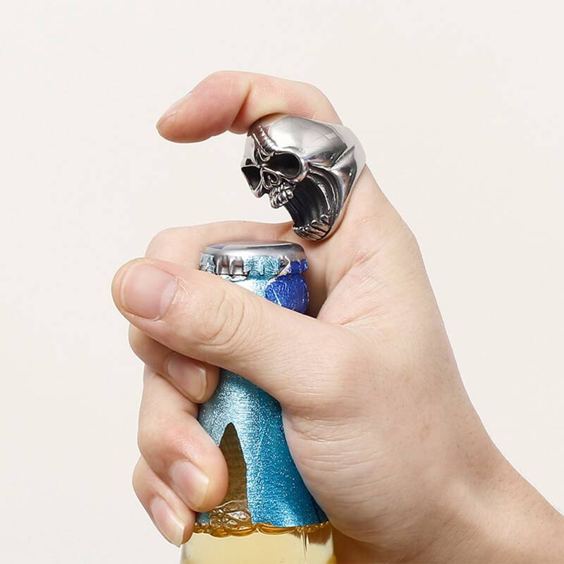 

Guys Skeleton Opener Ring, Silver