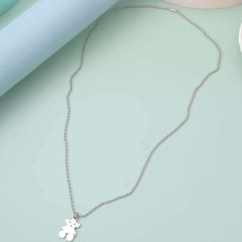 

Bear Pendant Necklace, Silver