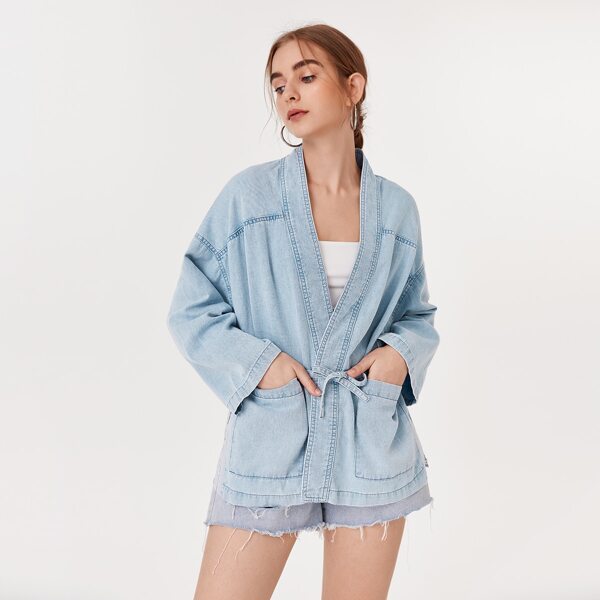 

Light Wash Tie Front Patch Pocket Denim Jacket