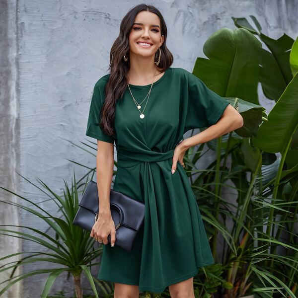 

Solid Twist Front Zip Back Dress, Dark green