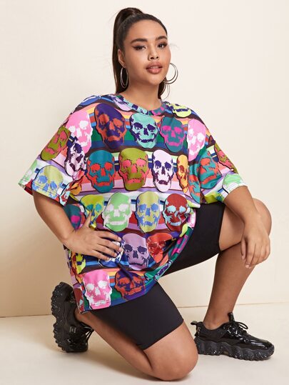 Контрастная футболка размера плюс с принтом &#34;череп&#34;
