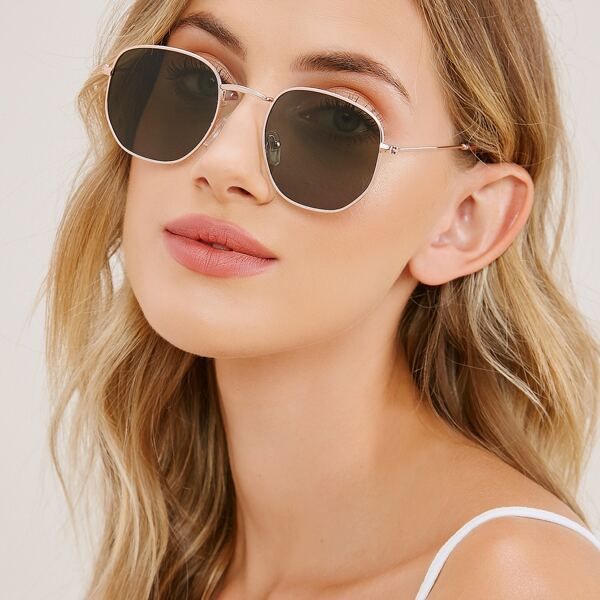 

Thin Metal Frame Classic Sunglasses, Dark green