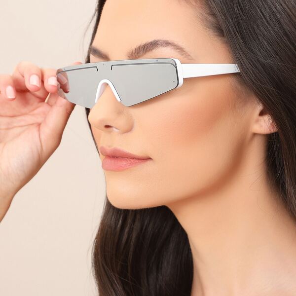 

Thin Frame Sporty Style Sunglasses, White