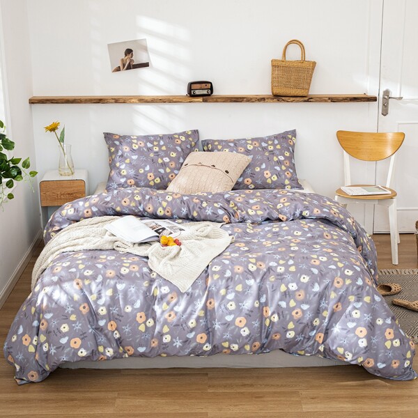 

Flower Print Bedding Set Without Filler, Purple