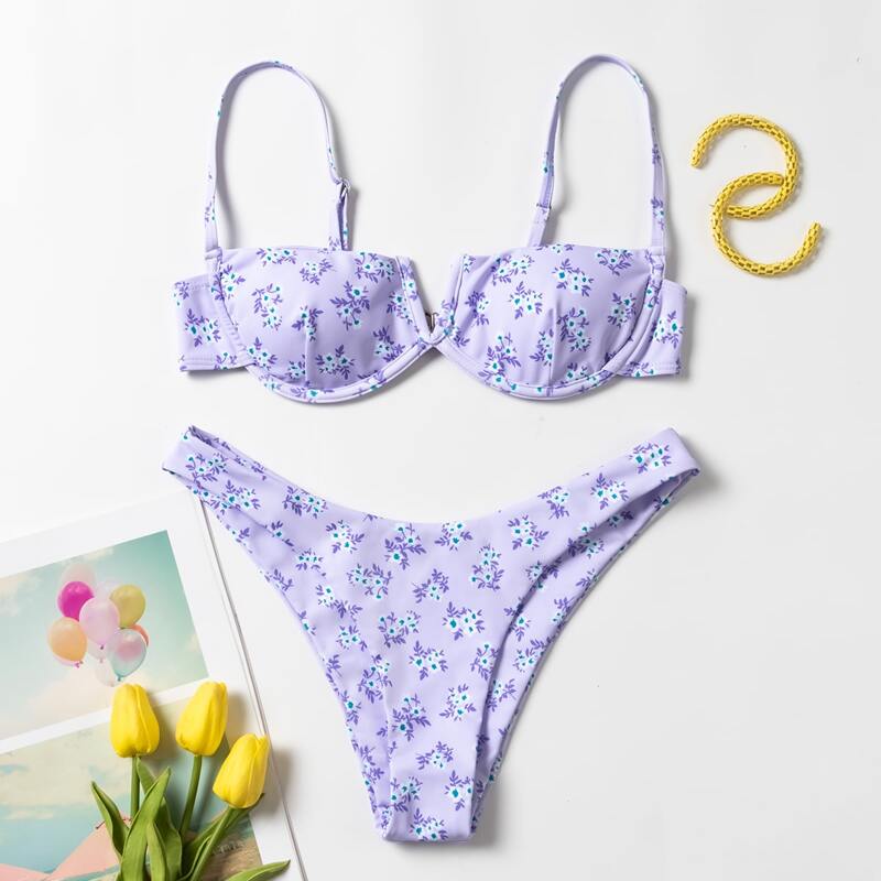 

Ditsy Floral V Wired Underwire Bikini Swimsuit, Pastel lilac purple
