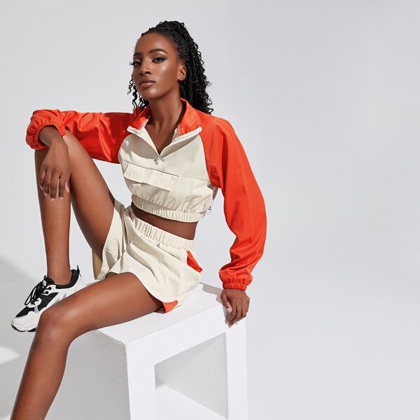 

Contrast Panel Half Zip Sports Top With Shorts, Multicolor