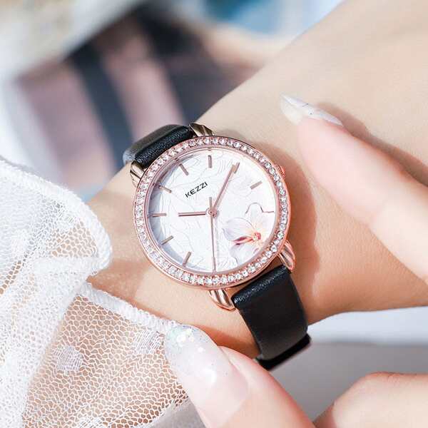 

Rhinestone Decor Flower Print Dial Watch