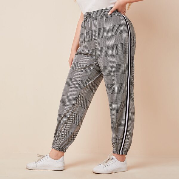 

Plus Side Stripe Tie Front Plaid Pants, Grey