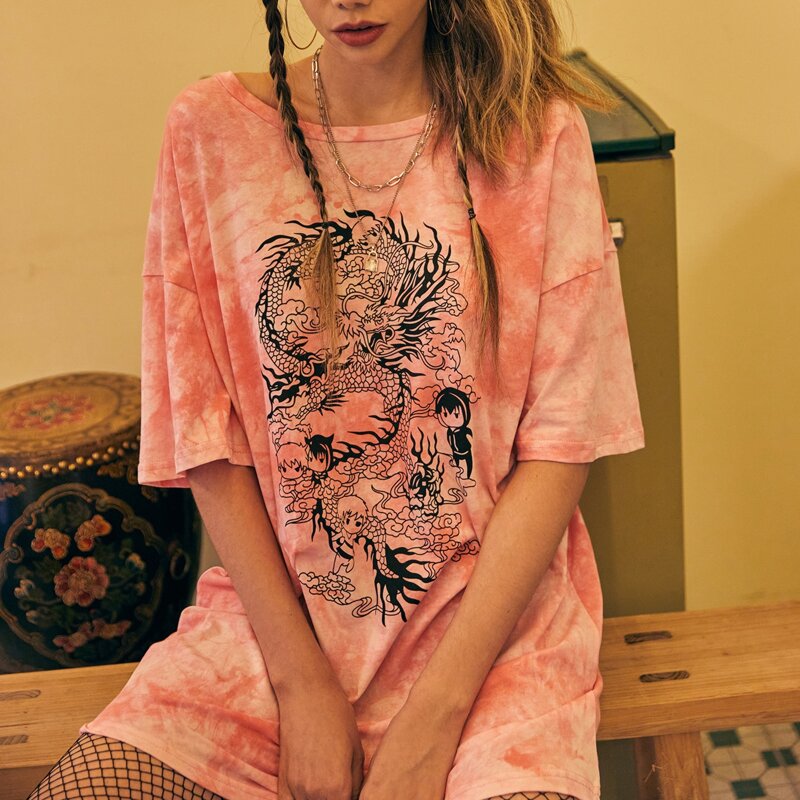 

Chinese Dragon & Figure Graphic Tie Dye Tee Dress, Pink